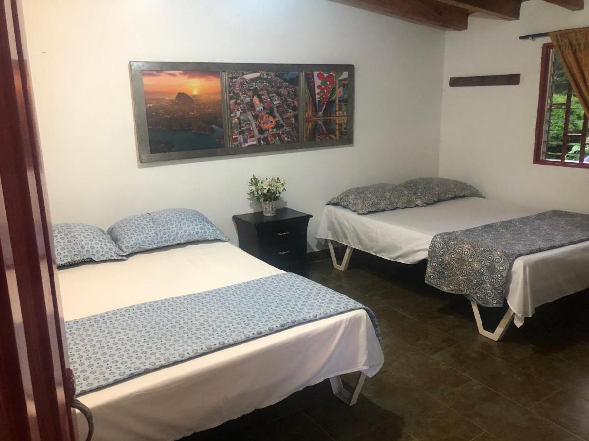 House Bed & Breakfast Guatapé Exterior photo